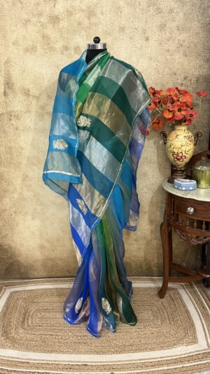 Stripe tissue saree