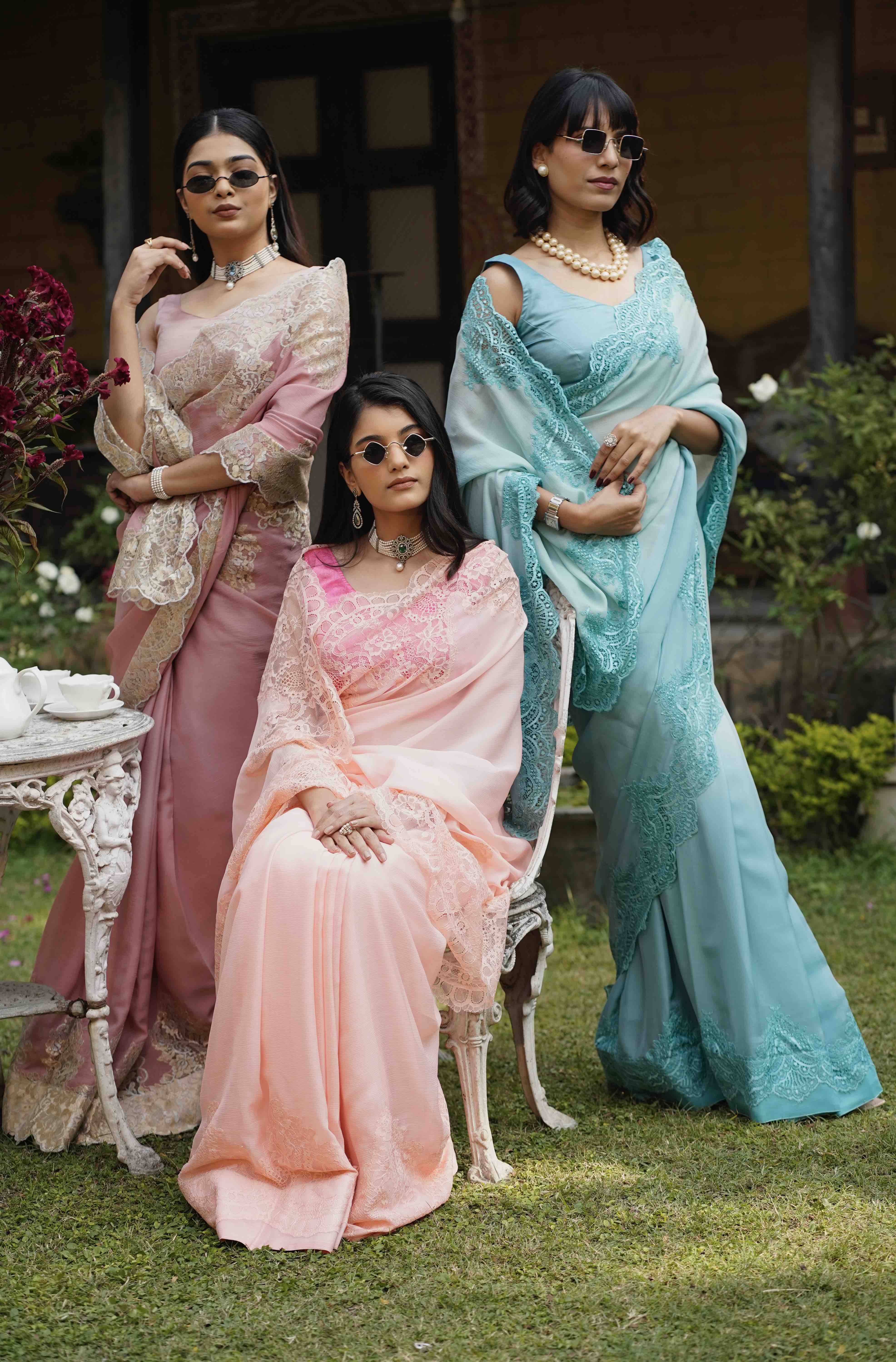 Peach Lace Saree - Image 5