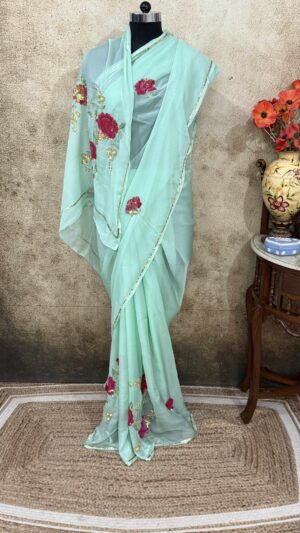 Mint green Motif