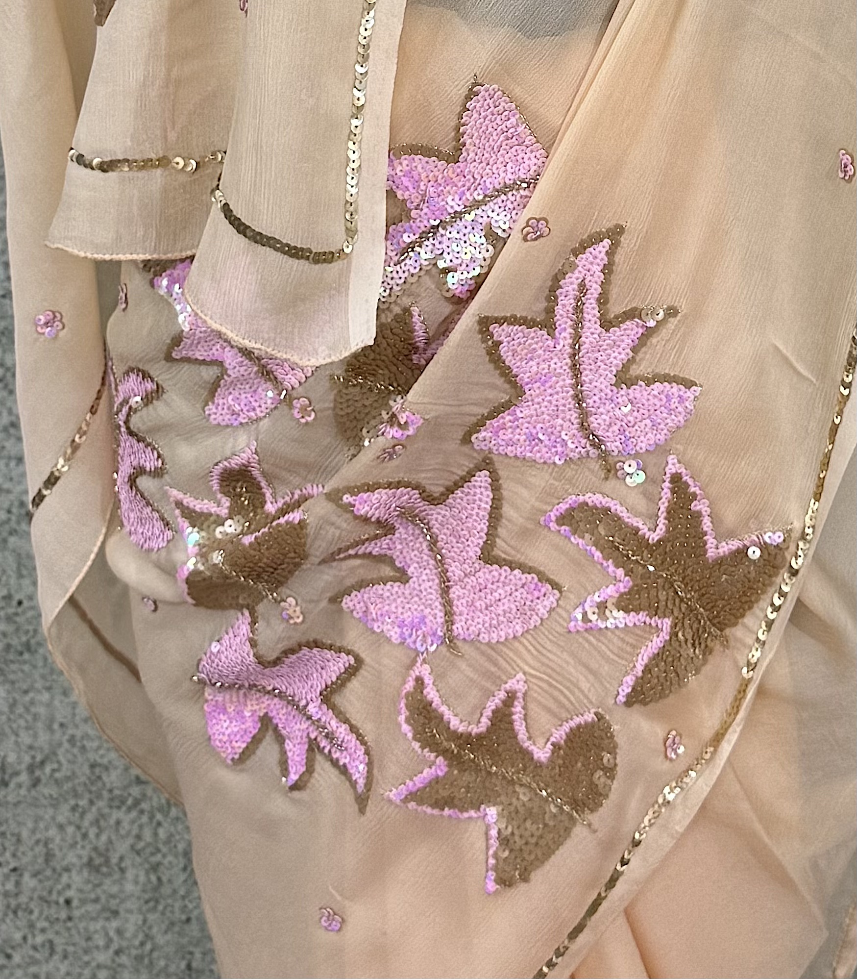 Nude Peach Leaf Motif - Image 3