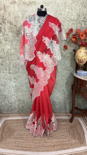 Ruby Veil Chantlity Lace