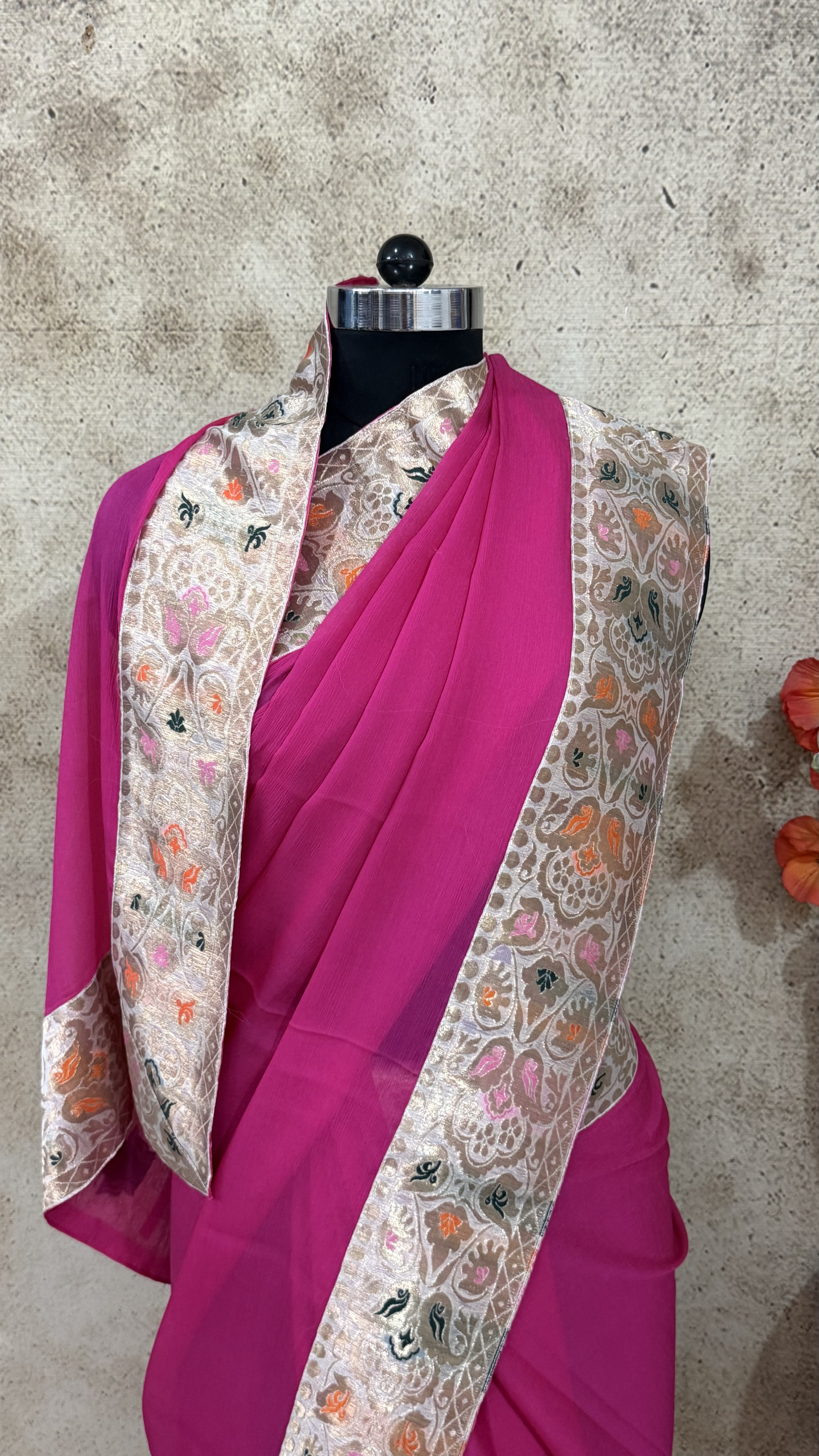 Pink Antique Border Saree - Image 3