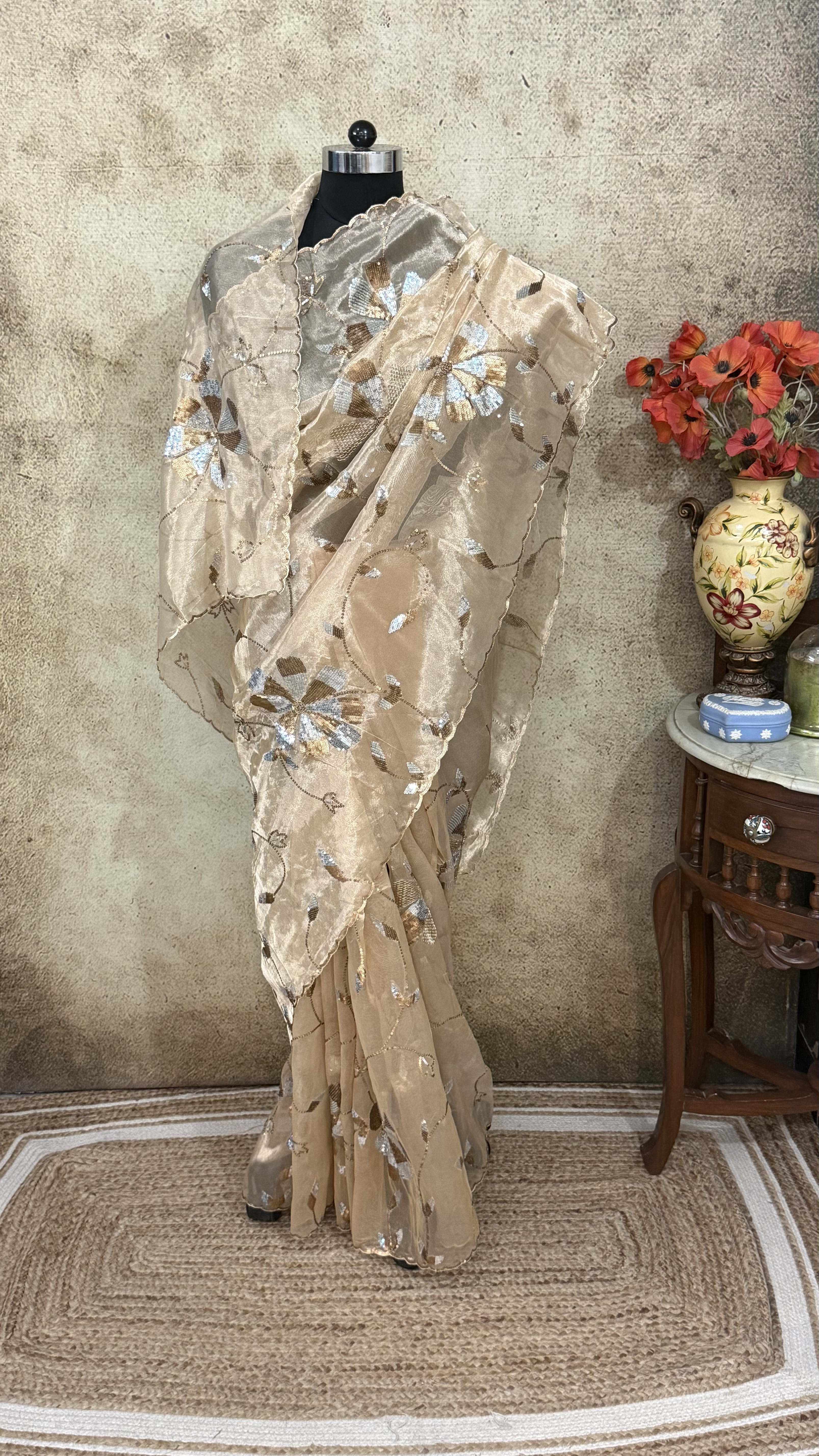 Champagne Mirror Bloom Tissue Saree - Image 2